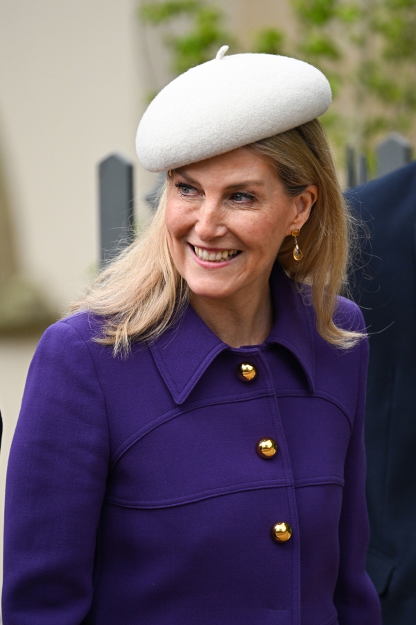 Duchess Sophie Front