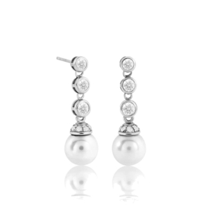Heavenly London: The Pearl and Diamond Earrings