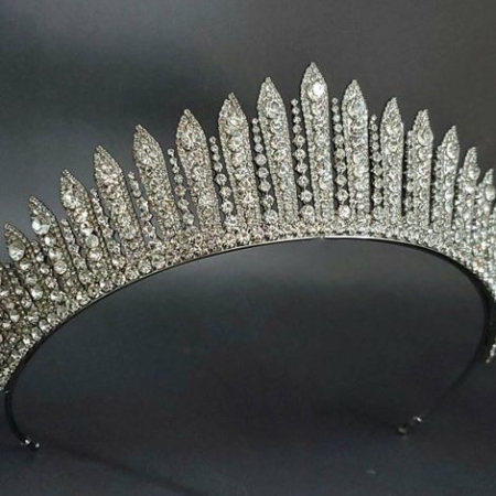 Queen Mary Fringe Tiara: Etsy
