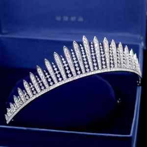 Queen Mary Fringe Tiara: Ebay Queen Mary Fringe Tiara: Ebay
